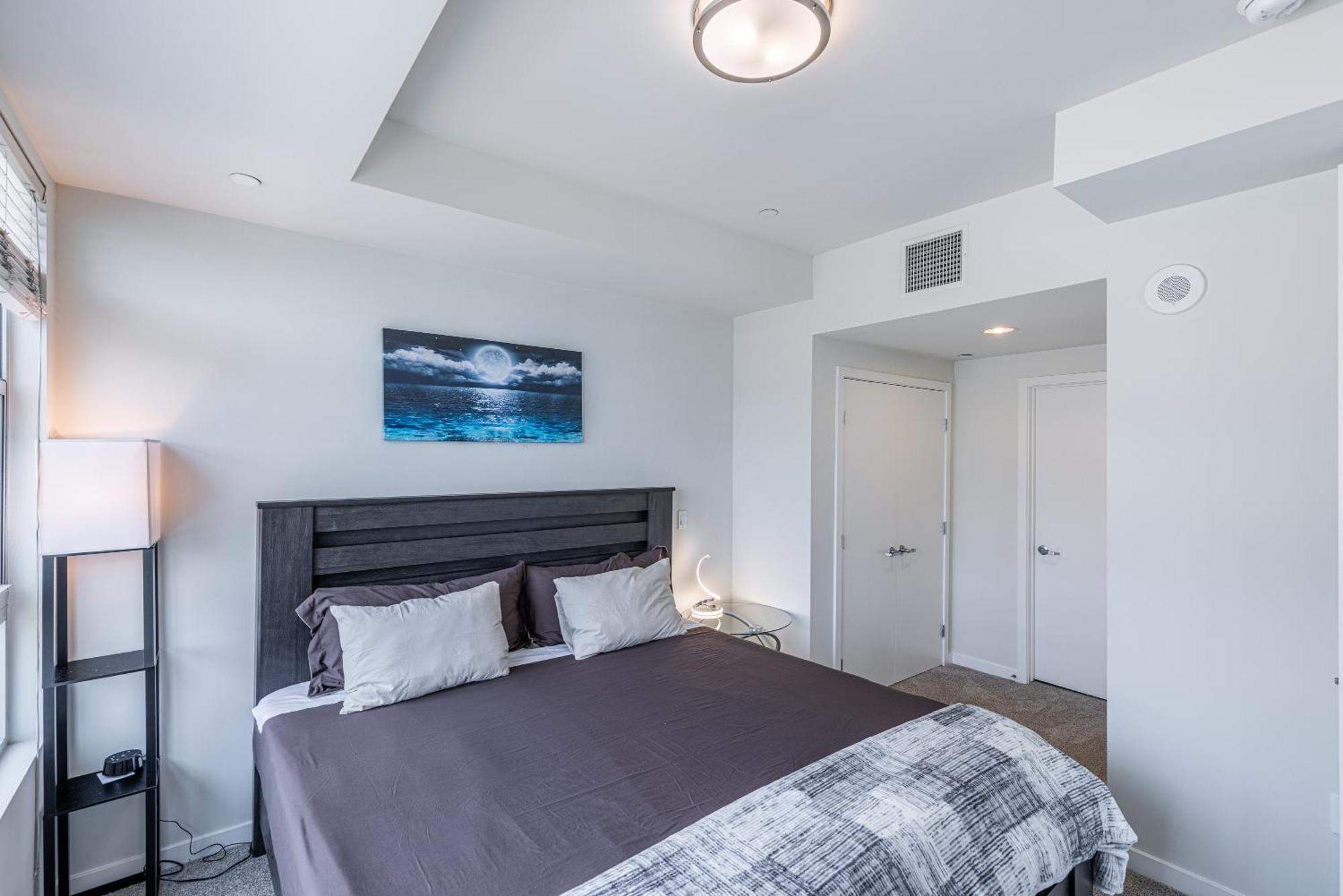 Apartment 2 Bed 2 Bath X Street La Live, Convention Center, Microsoft Theater Los Angeles